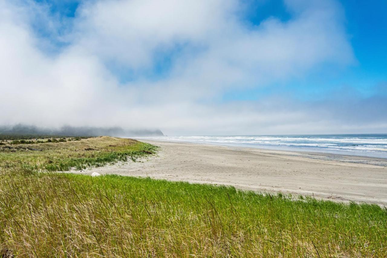 Long Beach Camping Resort Studio Cabin 5 Oceanview Exteriör bild